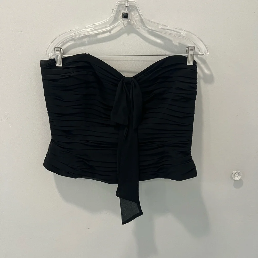 Kay Unger Black Ruched Sleeveless Crop Top - Picture 1 of 3
